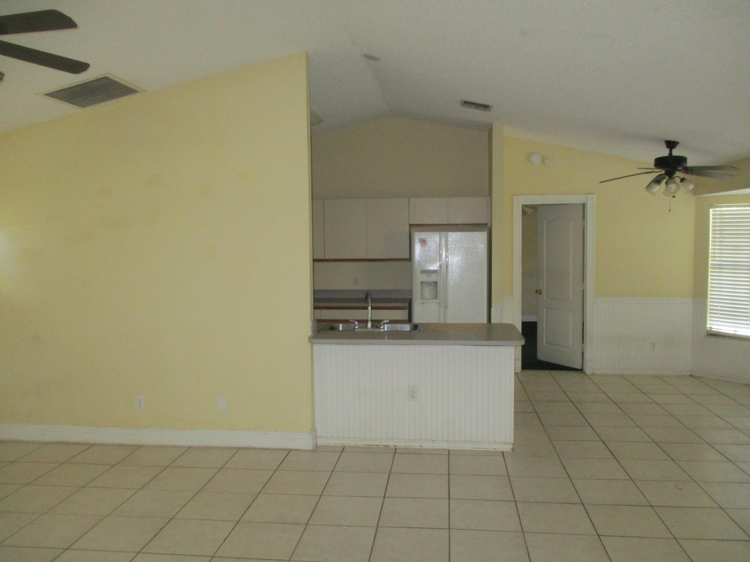 901 Southwest Harvard Road Port St. Lucie, FL 34953 - Photo 12 of 18 Harvard 011