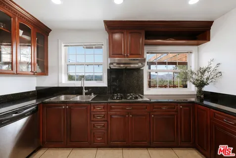 $1,555,000 | 5741 Rolling Road, Woodland Hills, CA 91367