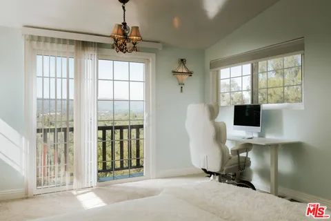 $1,555,000 | 5741 Rolling Road, Woodland Hills, CA 91367