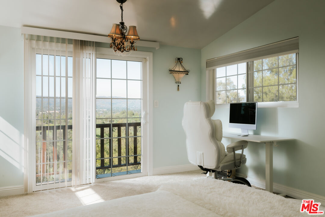 5741 Rolling Road Woodland Hills, CA 91367 - Photo 23 of 37 a workspace with furniture and window