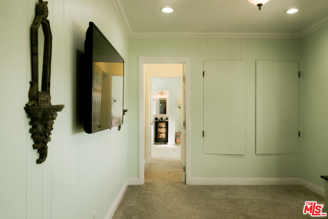 5741 Rolling Road Woodland Hills, CA 91367 - Photo 27 of 37