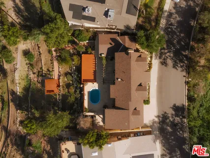 $1,555,000 | 5741 Rolling Road, Woodland Hills, CA 91367