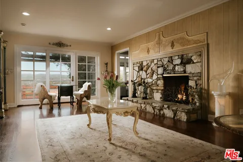 $1,555,000 | 5741 Rolling Road, Woodland Hills, CA 91367