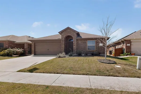 $2,100 | 8217 Spotted Doe Drive, Fort Worth, TX 76179