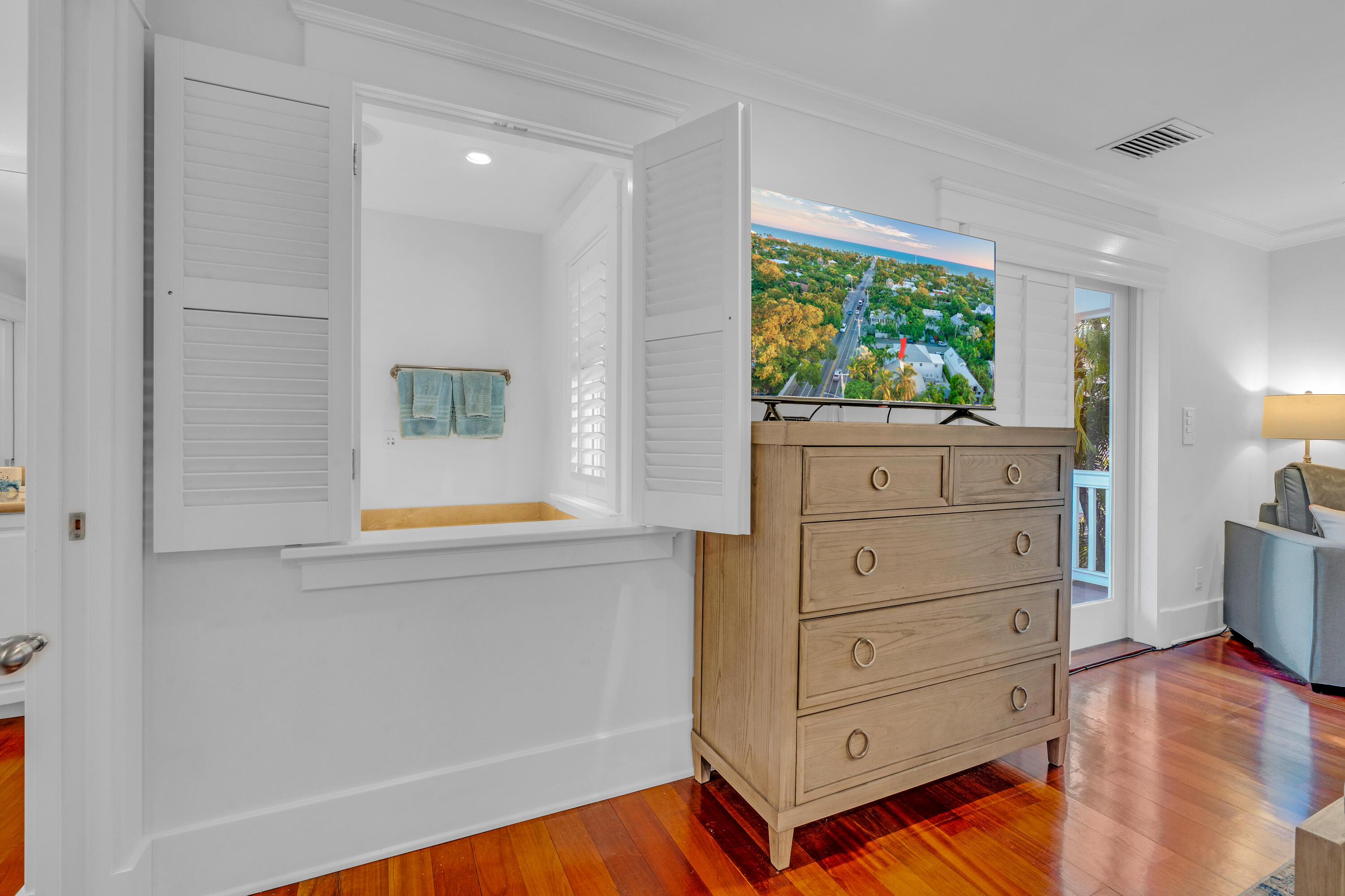 1416 White Street Key West, FL 33040 - Photo 30 of 59 Primary suite