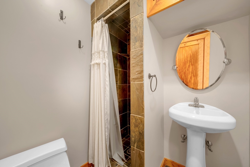 27 Tyng Road Tyngsborough, MA 01879 - Photo 12 of 23