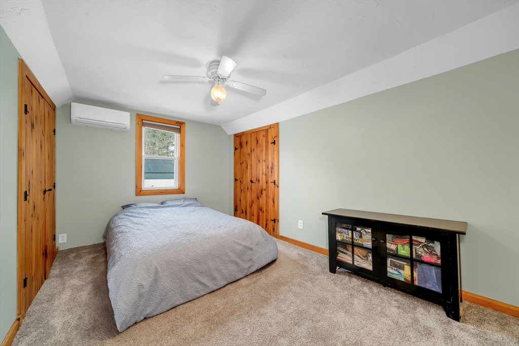 27 Tyng Road Tyngsborough, MA 01879 - Photo 14 of 23