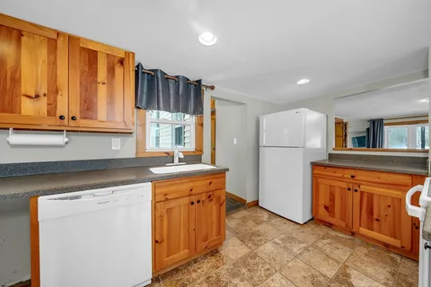 $549,900 | 27 Tyng Road, Tyngsborough, MA 01879