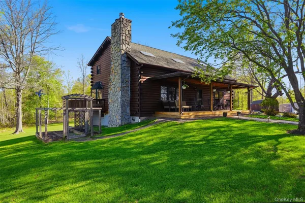 $750,000 | 88 Bruynswick Road, New Paltz, NY 12561