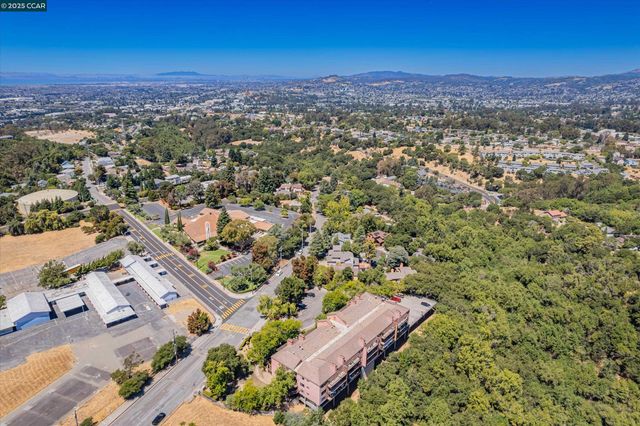 $579,000 | 25676 University Court, Unit 323, Hayward, CA 94542