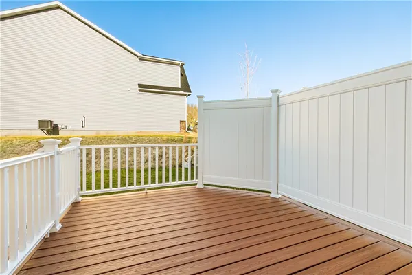 $479,900 | 21 Keuka Lane, Canandaigua City, NY 14424