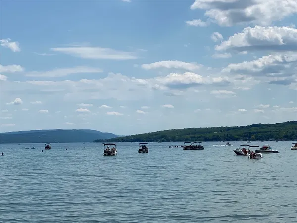 $479,900 | 21 Keuka Lane, Canandaigua City, NY 14424