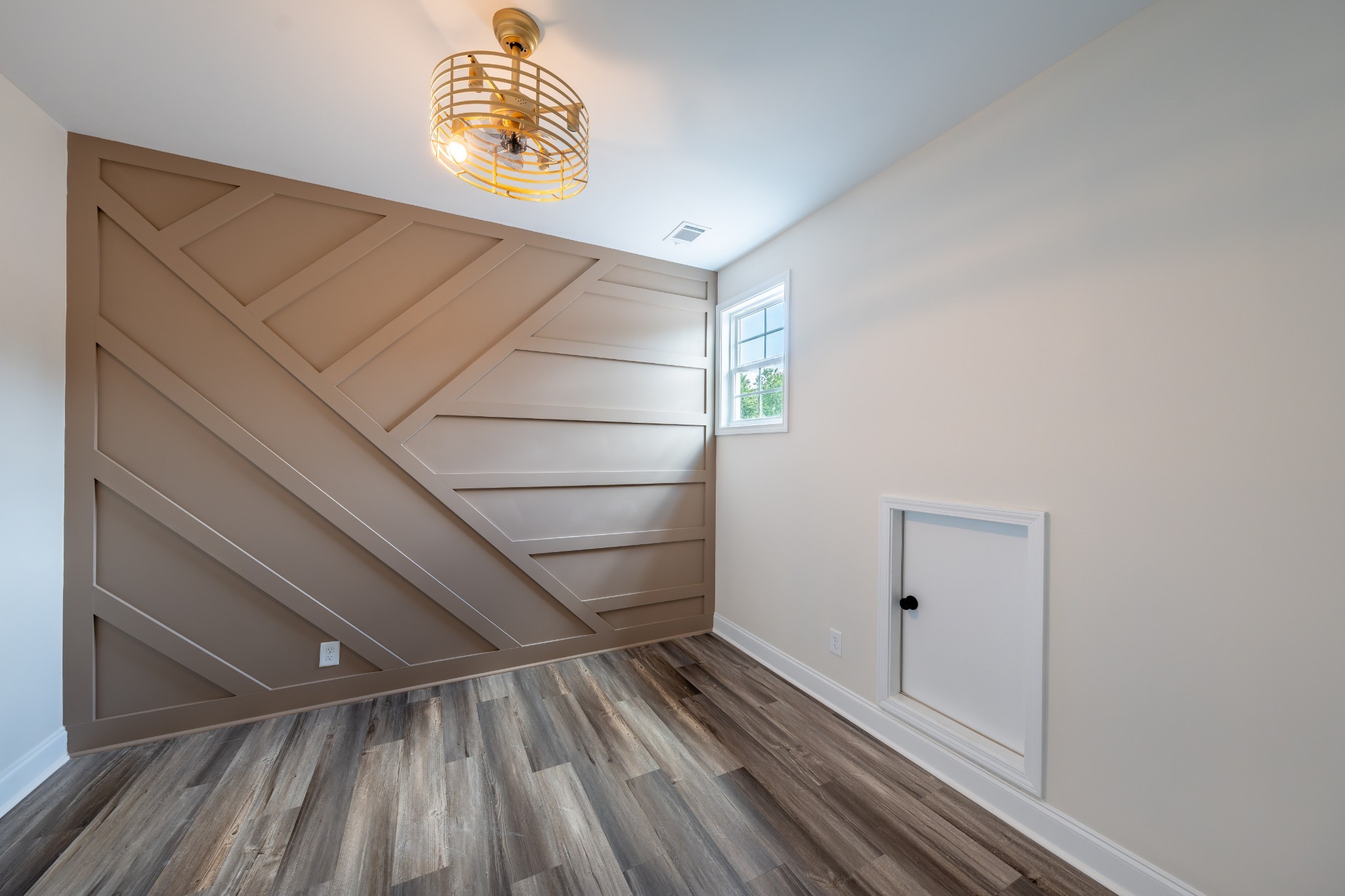 579 Centre Street Pleasant View, TN 37146 - Photo 16 of 36 a view of entryway