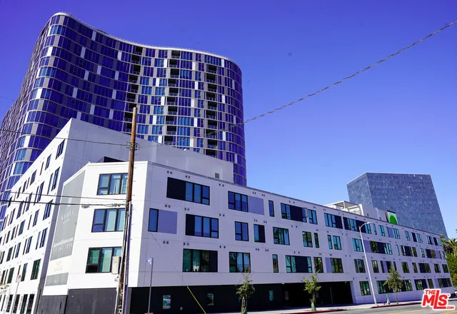 $18,995 | 2801 Sunset Place, Unit PH15, Los Angeles, CA 90005