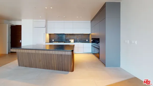 $19,005 | 2801 Sunset Place, Unit PH15, Los Angeles, CA 90005