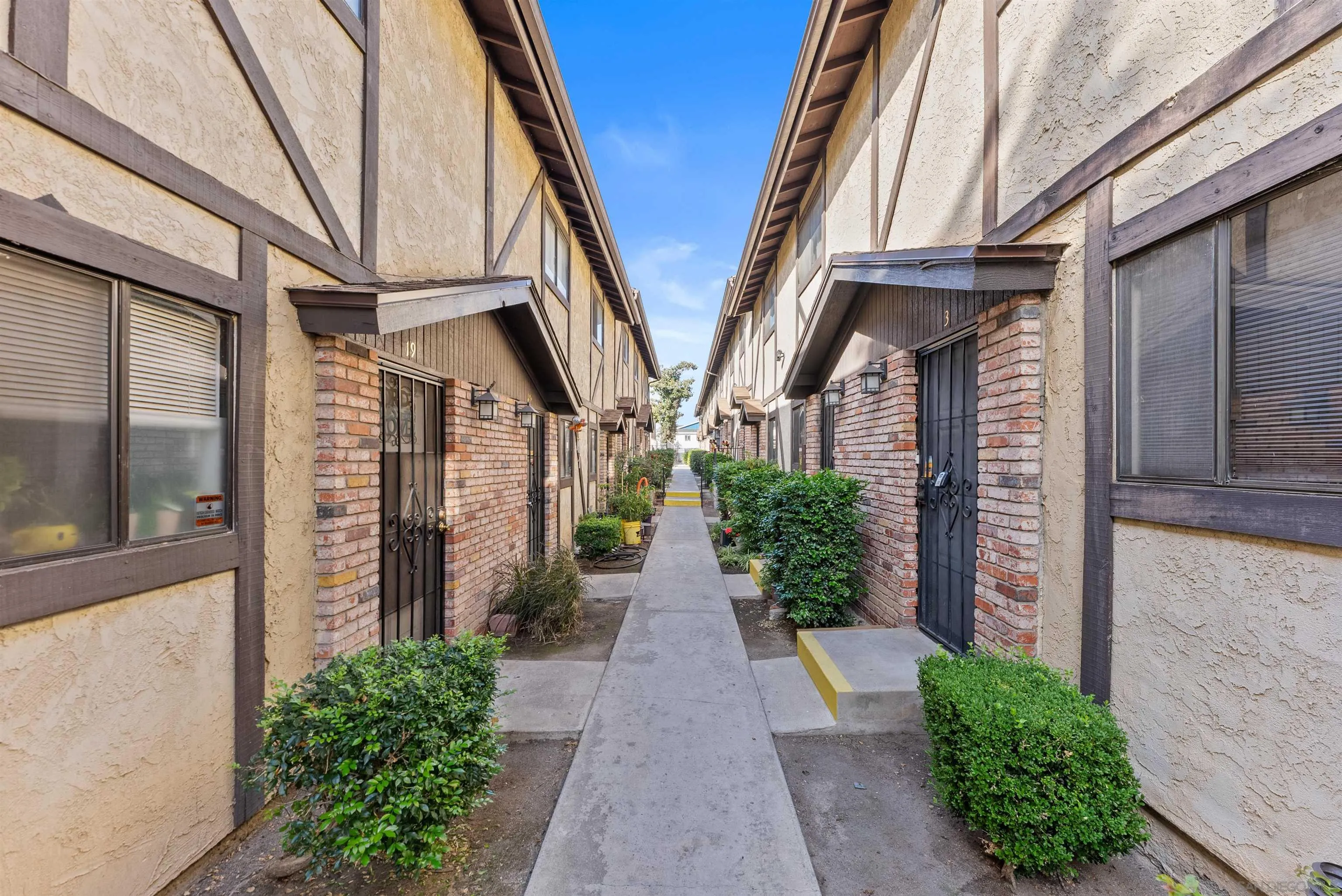 1632 Presioca Street, Unit 3 Spring Valley, CA 91977 - Photo 12 of 14