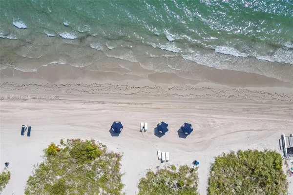 $10,500,000 | 445 Grand Bay Drive, Unit 1001, Key Biscayne, FL 33149