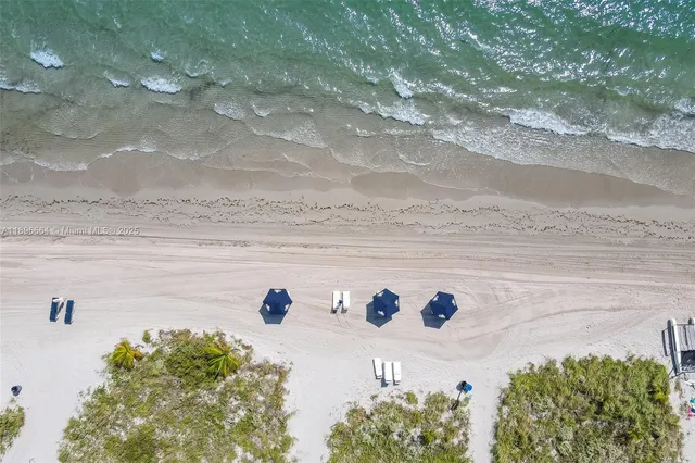 $10,500,000 | 445 Grand Bay Drive, Unit 1001, Key Biscayne, FL 33149