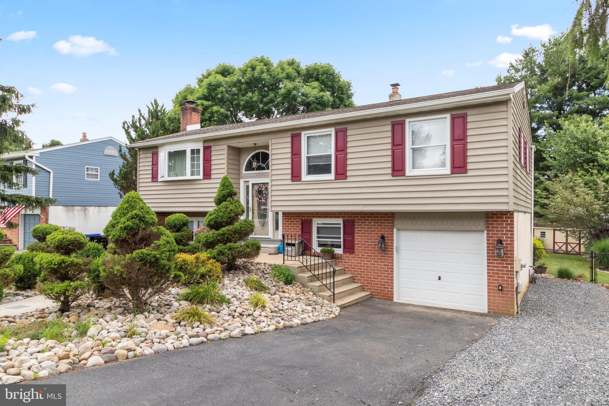 309 Willowbrook Road Boothwyn, PA 19061 - Photo 4 of 35 Gallery Image 4