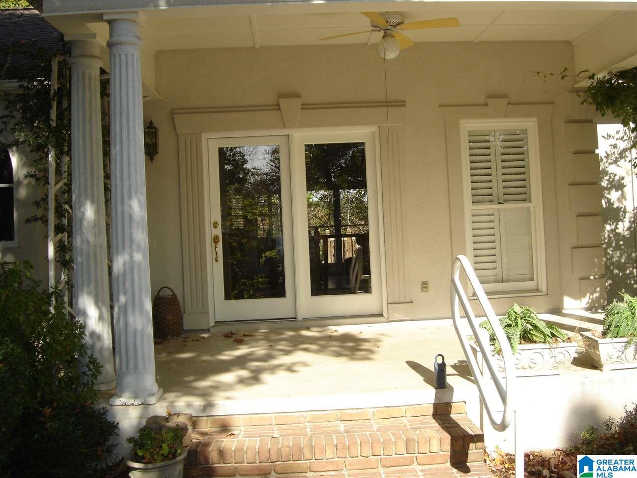 4412 Hillsedge Road Birmingham, AL 35210 - Photo 3 of 25