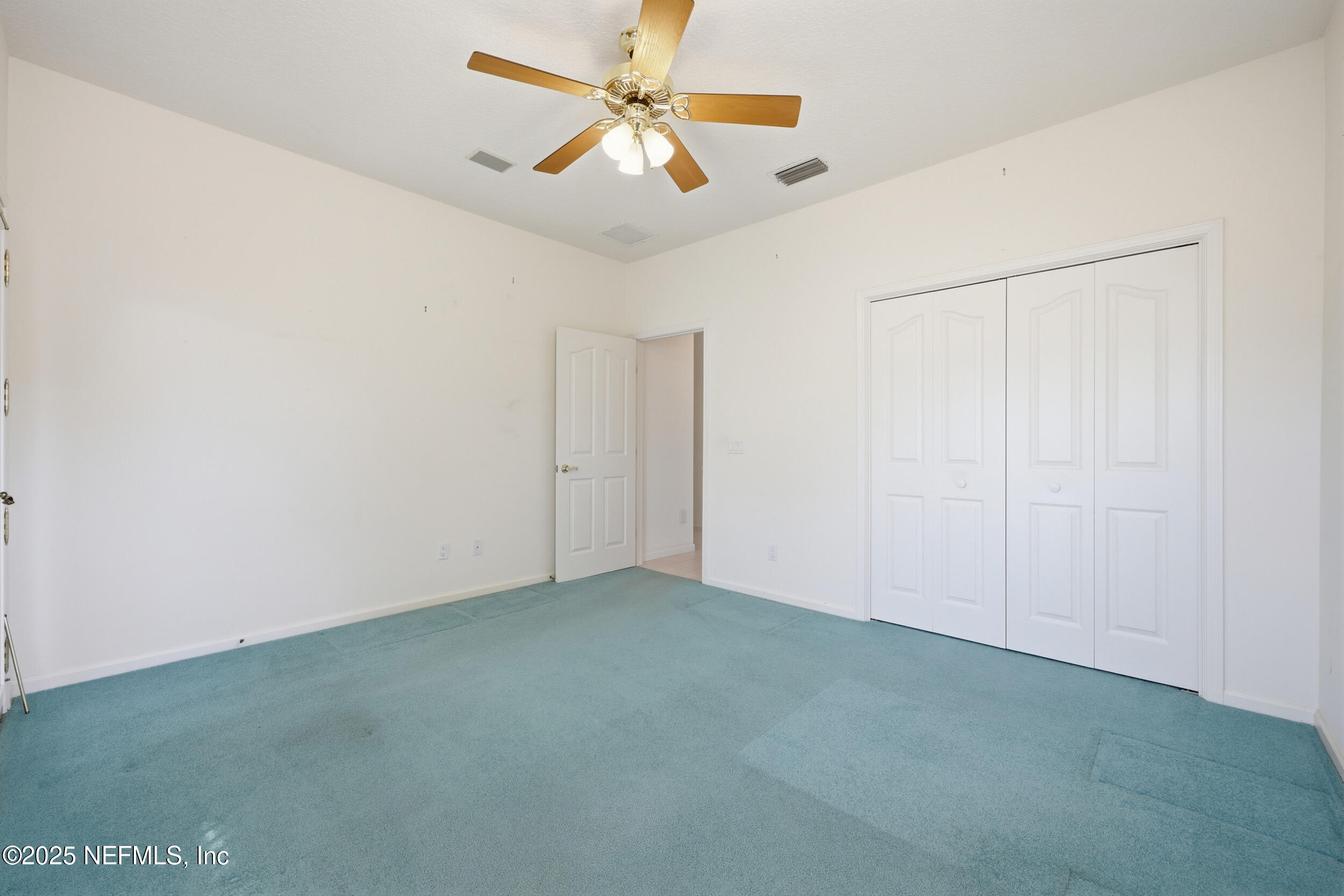 2332 Fiddlers Lane Atlantic Beach, FL 32233 - Photo 32 of 56 a view of an empty room