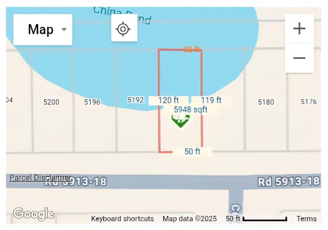 a street sign that is on the wall