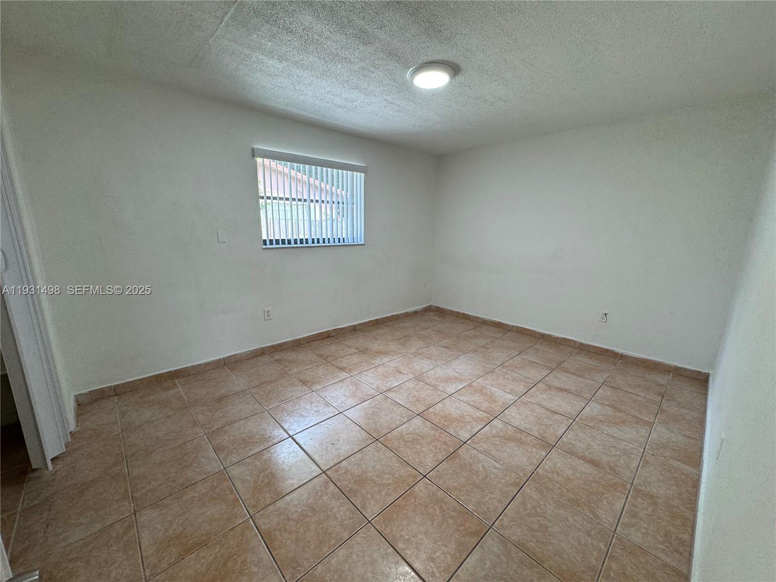2146 Northwest 18th Terrace, Unit B Miami, FL 33125 - Photo 12 of 19