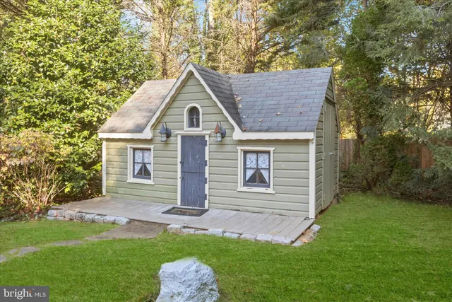 $1,500,000 | 100 Asquithoaks Lane, Arnold, MD 21012