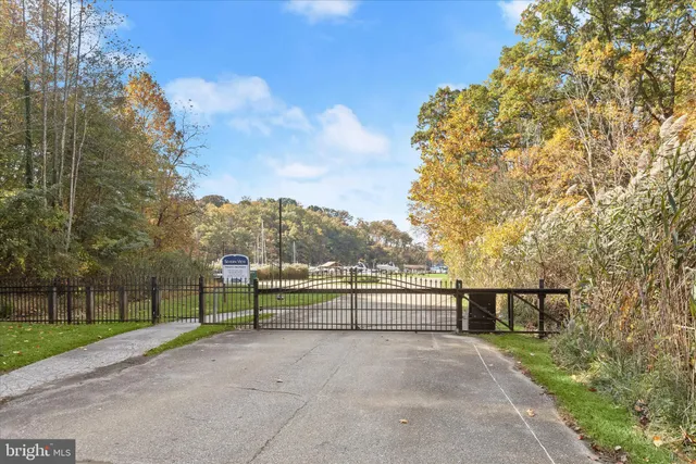 $1,500,000 | 100 Asquithoaks Lane, Arnold, MD 21012