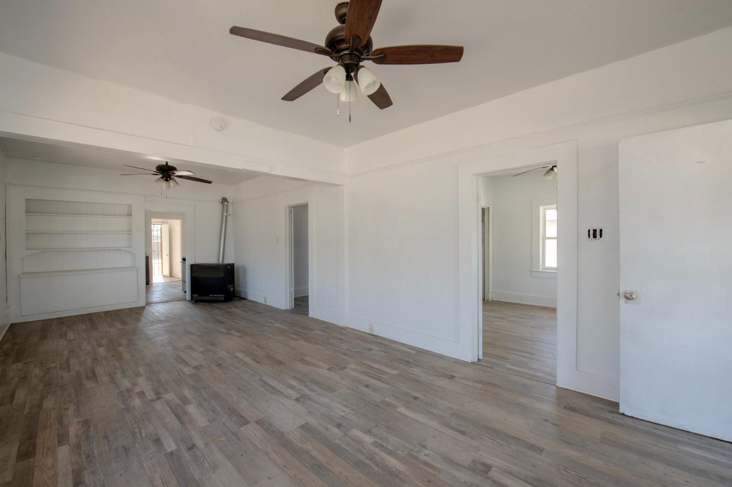 1107 O Street Sanger, CA 93657 - Photo 3 of 15