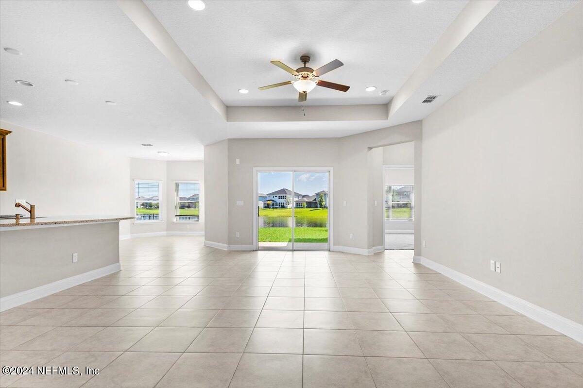342 Ness Circle St. Augustine, FL 32095 - Photo 5 of 53 04-342 Ness Cir (14)