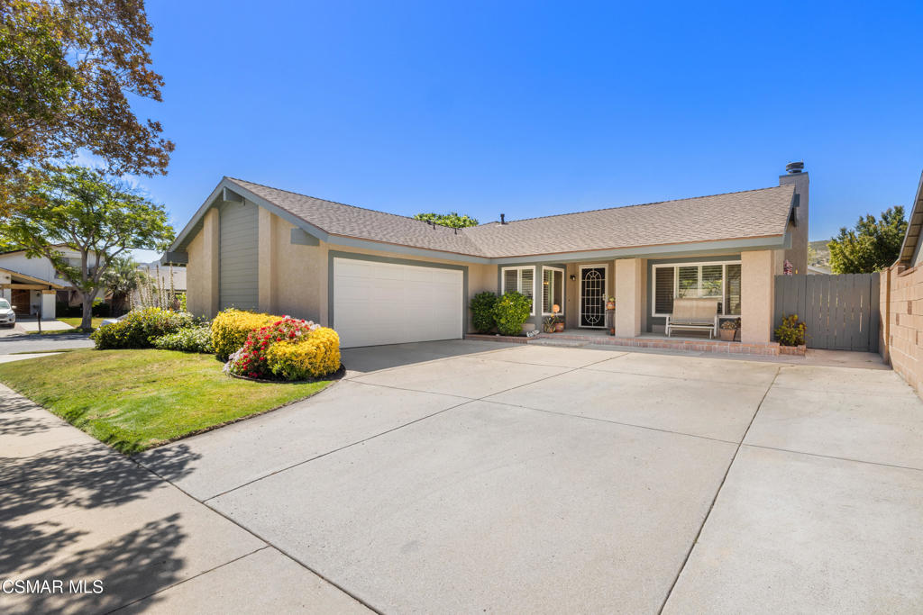 5396 Diane Street Simi Valley, CA 93063 - Photo 1 of 25