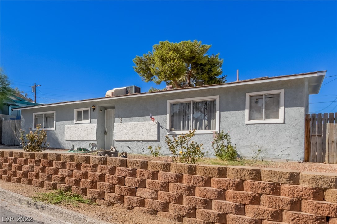 106 Walker Way Boulder City, NV 89005 - Photo 1 of 30