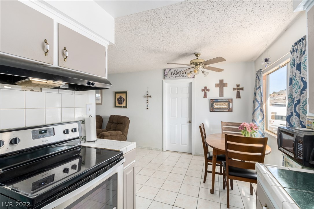 106 Walker Way Boulder City, NV 89005 - Photo 7 of 30