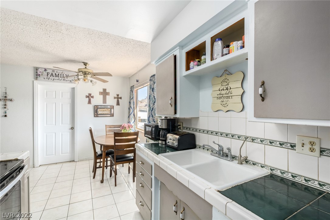 106 Walker Way Boulder City, NV 89005 - Photo 8 of 30