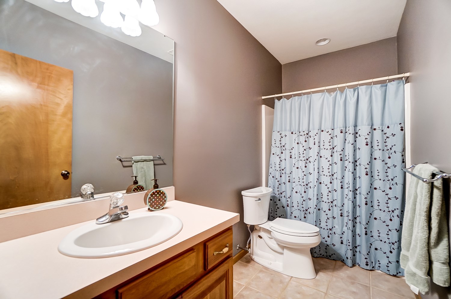 1618 West Briaridge Road Warsaw, IN 46580 - Photo 28 of 36 Gallery Image 28