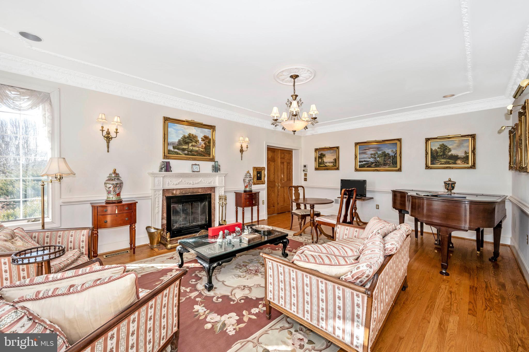 4309 Sundown Road Gaithersburg, MD 20882 - Photo 6 of 88 Gallery Image 6