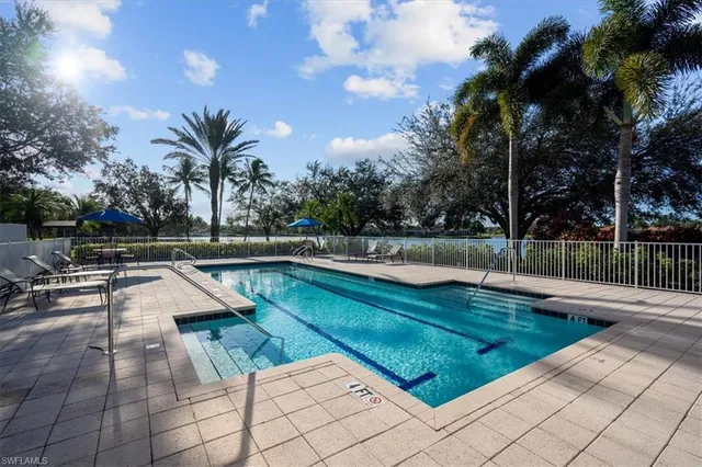a view of a tennis court