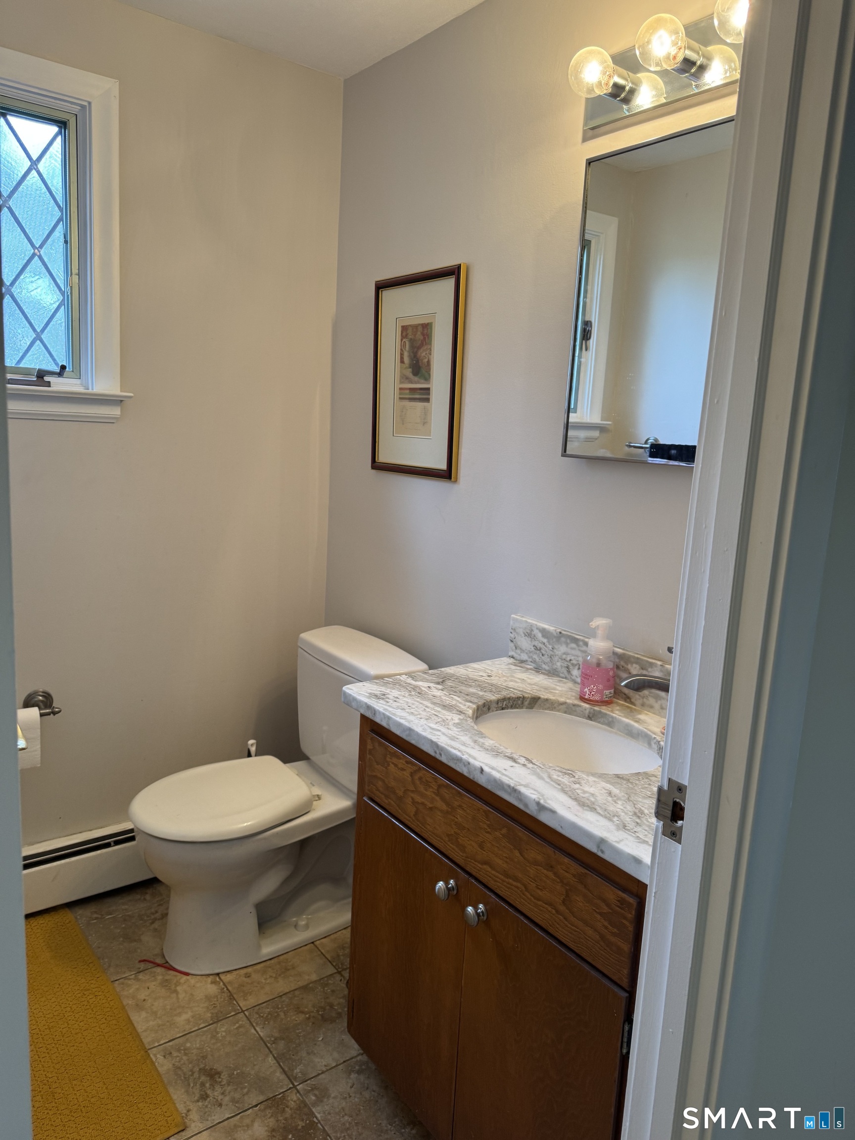 28 Crestwood Road Simsbury, CT 06070 - Photo 13 of 19
