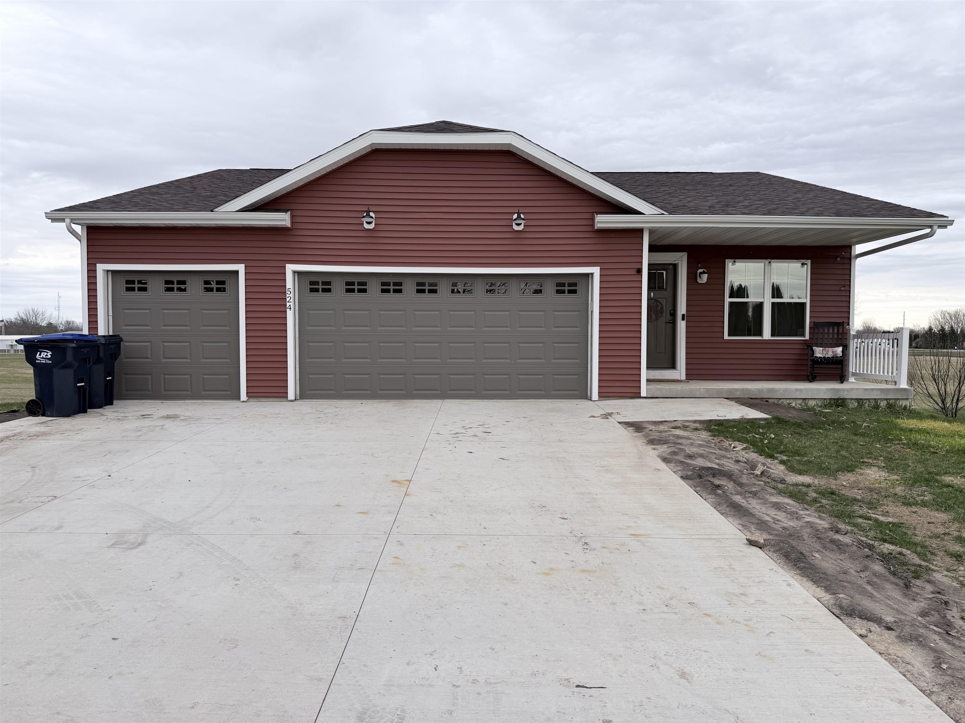 524 South Main Street Juneau, WI 53039 - Photo 1 of 18