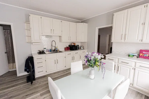 $295,900 | 1701 Michigan Avenue, South Milwaukee, WI 53172