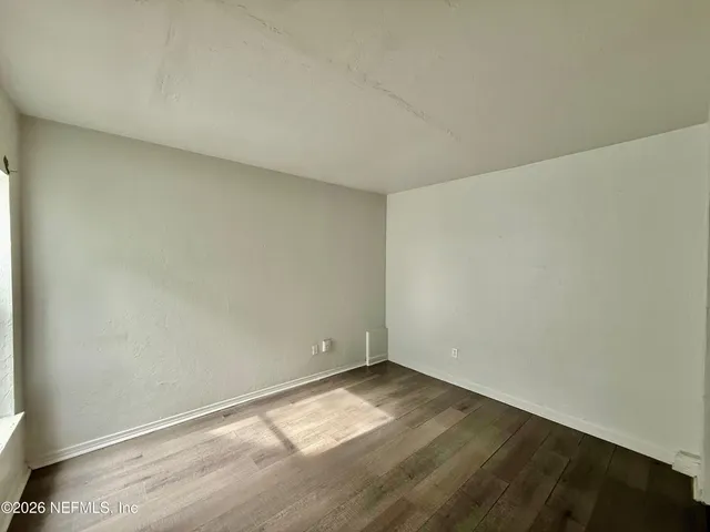 $1,800 | 2943 Bayshore Drive East, Jacksonville, FL 32233