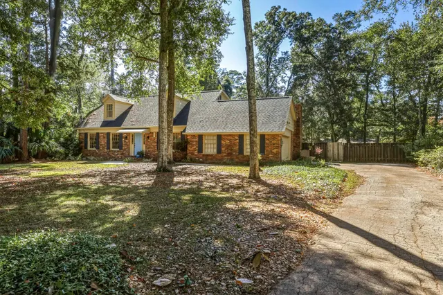$489,900 | 3417 Castlebar Circle, Tallahassee, FL 32309