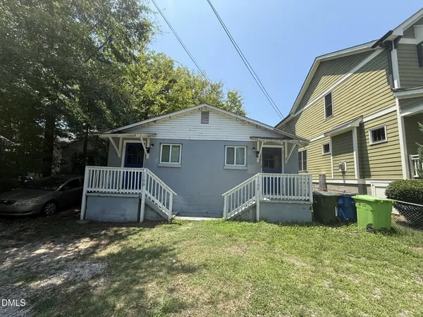 $825 | 1104 Spaulding Street, Raleigh, NC 27610