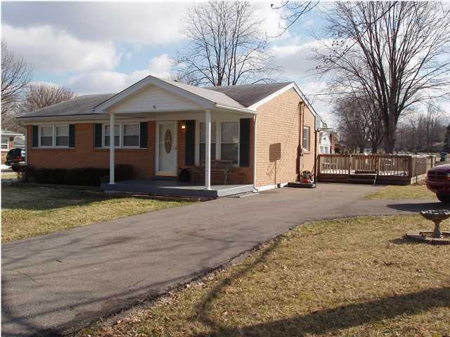 9619 Maple Road Louisville, KY 40229 - Photo 1 of 1 Primary Photo