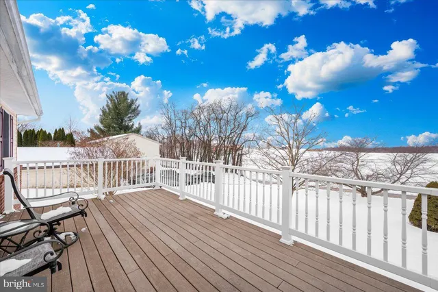 $474,900 | 107 South Springdale Avenue, New Windsor, MD 21776