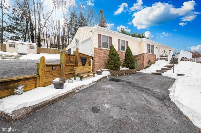 $474,900 | 107 South Springdale Avenue, New Windsor, MD 21776