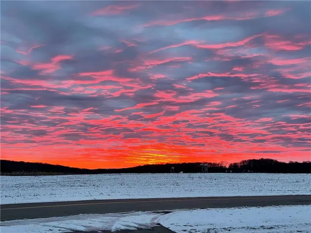 $390,000 | 652 Indiantown Road, Somerset, PA 15501