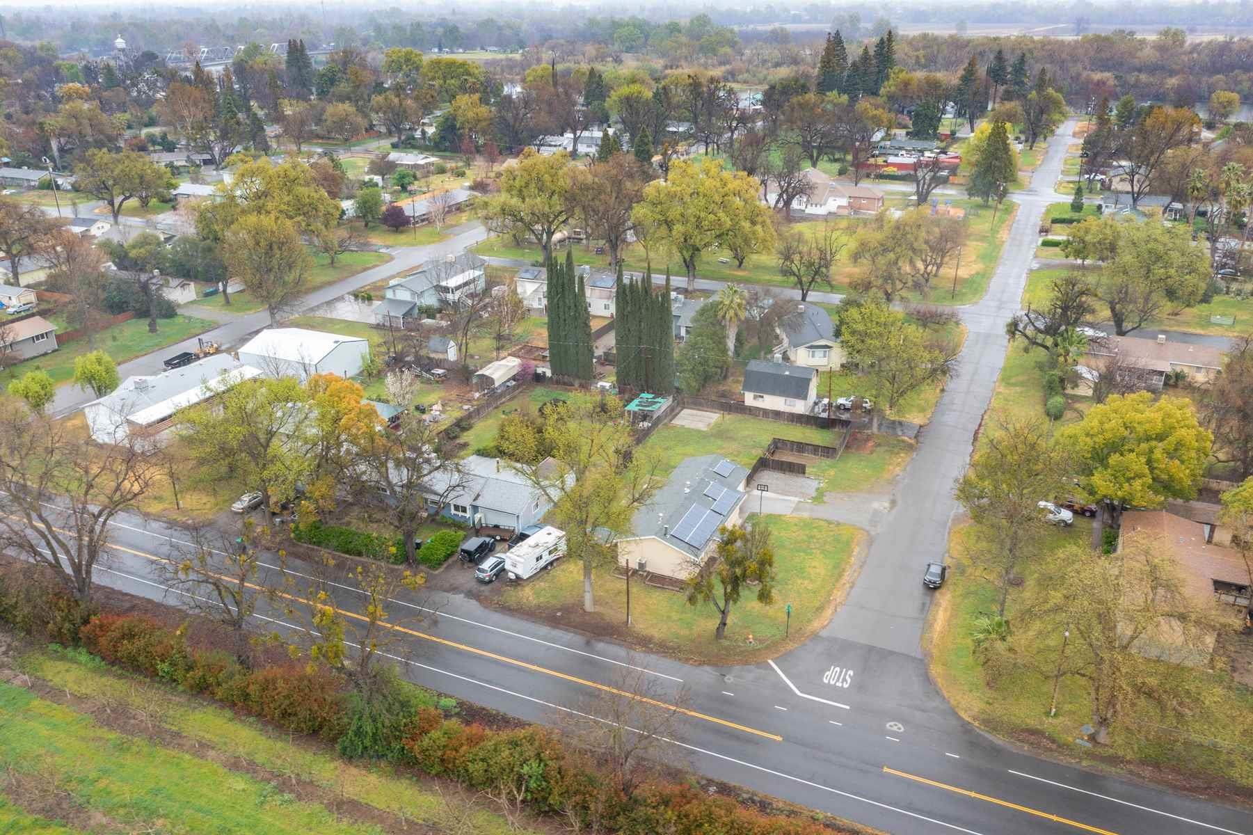 475 H Street Gerber, CA 96035 - Photo 4 of 34