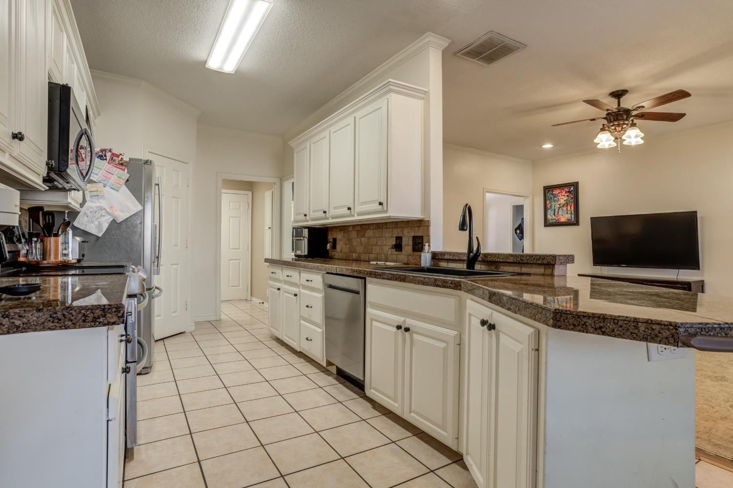 5506 100th Street Lubbock, TX 79424 - Photo 12 of 47 Photo 12